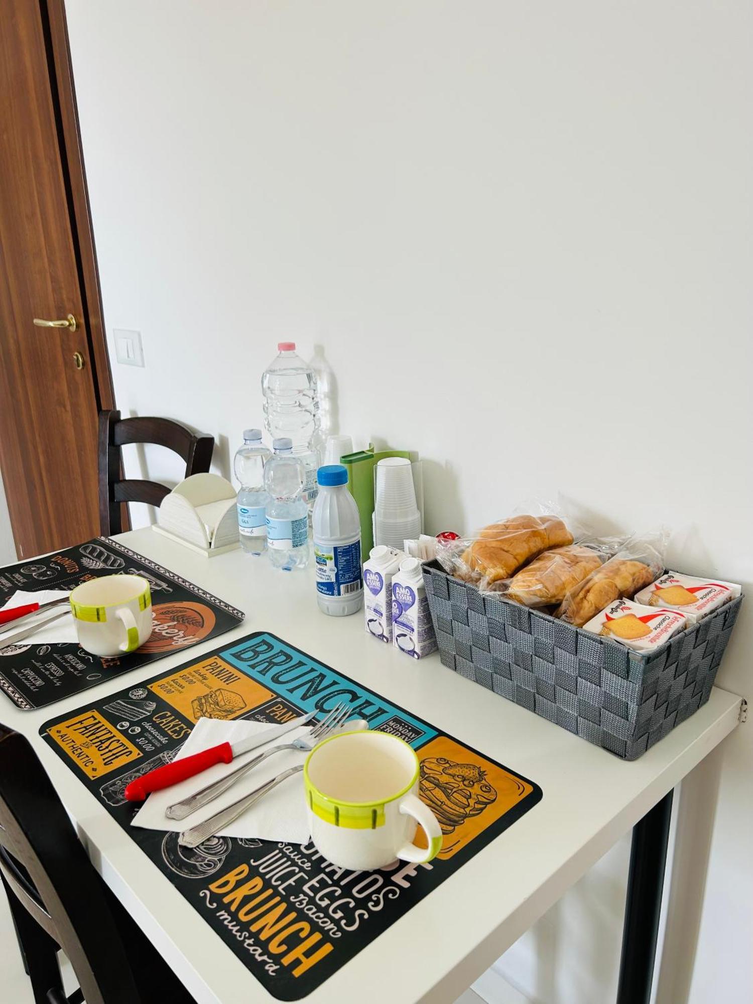 לינה וארוחת בוקר פונטה גלריה The House Fiera Di Roma Aeroporto Fiumicino מראה חיצוני תמונה